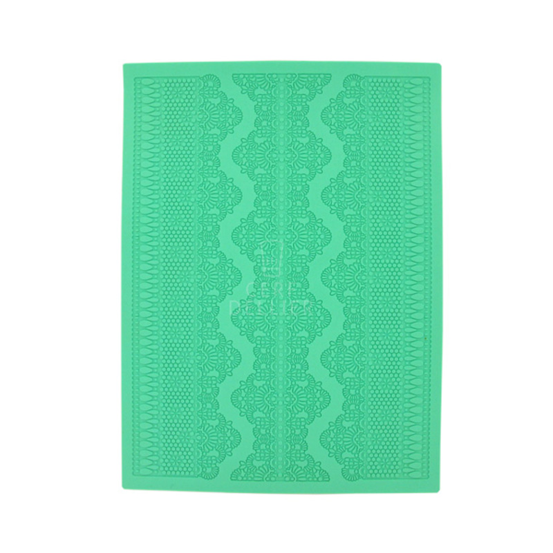 Tapis dentelle anglaise 30 x 40 cm