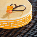 Tapis relief petite frise grecque Tapis relief petite frise grecque