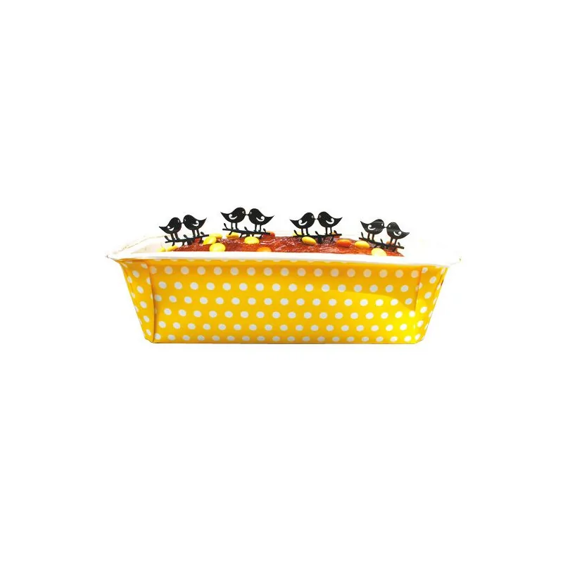 Moule a cake en carton jaune à pois