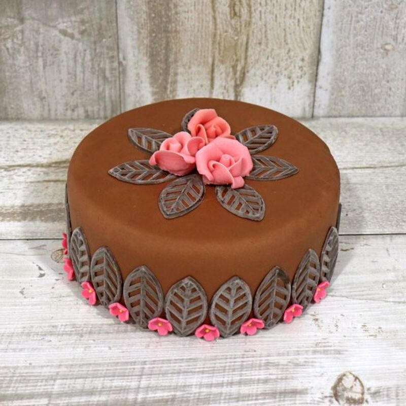Pâte à sucre marron étalée goût chocolat Patisdécor
