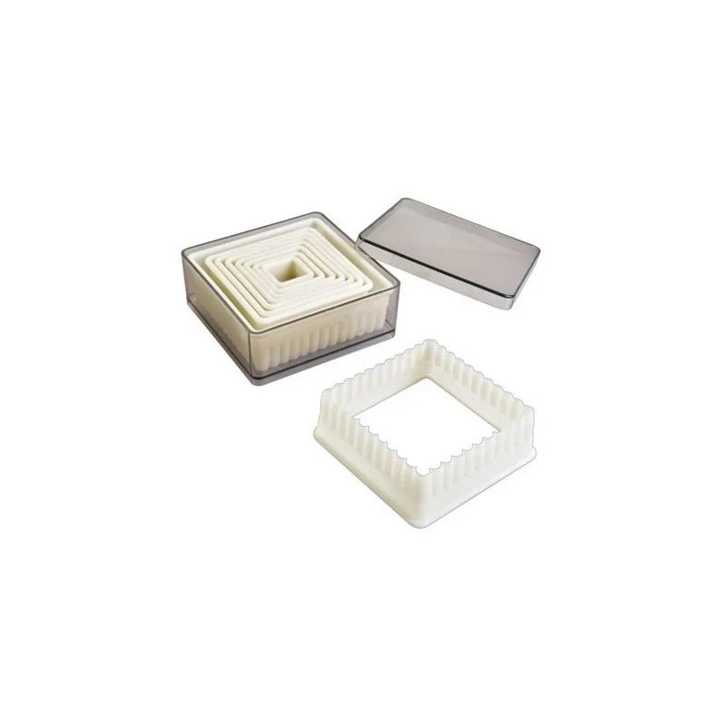 Découpoirs carrés cannelés (x9)
