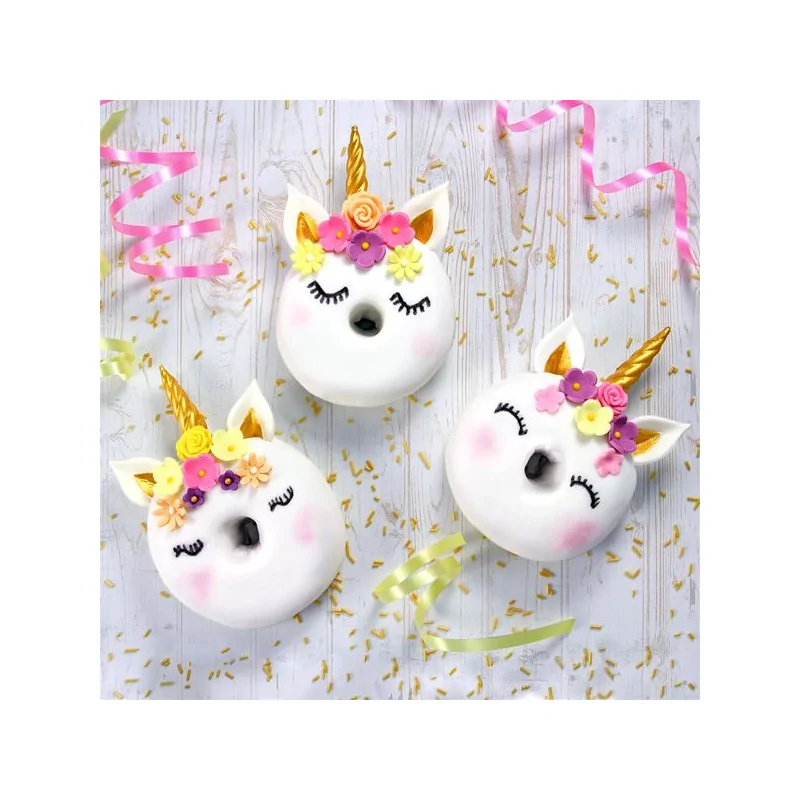 Découpoirs relief Licorne (x3)