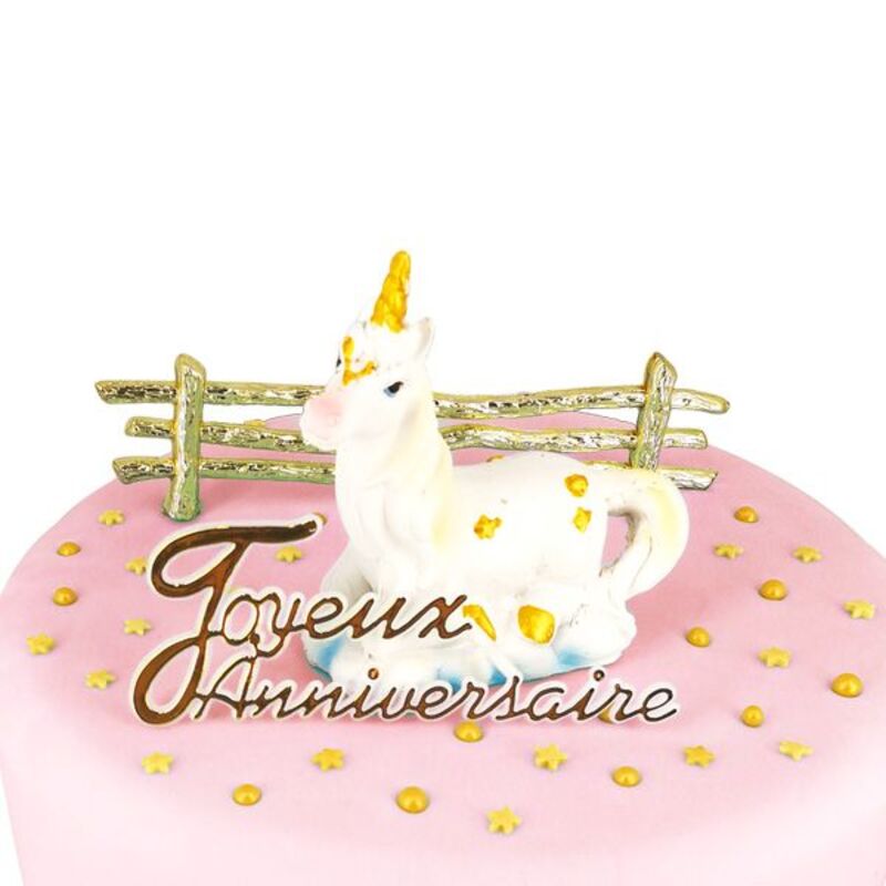 Gateau d'anniversaire en bois, licorne !! So cute pour la dinette !!