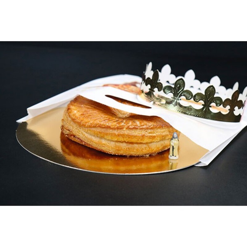 Acheter Kit galette des rois avec fève et couronne sur Feericake.fr