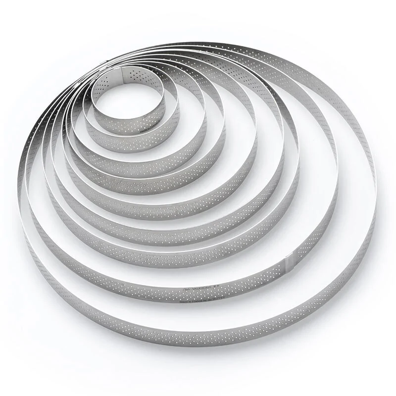 Cercle à tarte perforé à bord droit inox