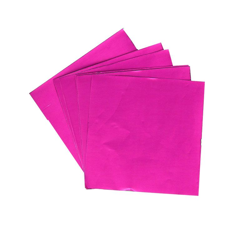 Carrés alu fuchsia pour bonbons et chocolats (x50)