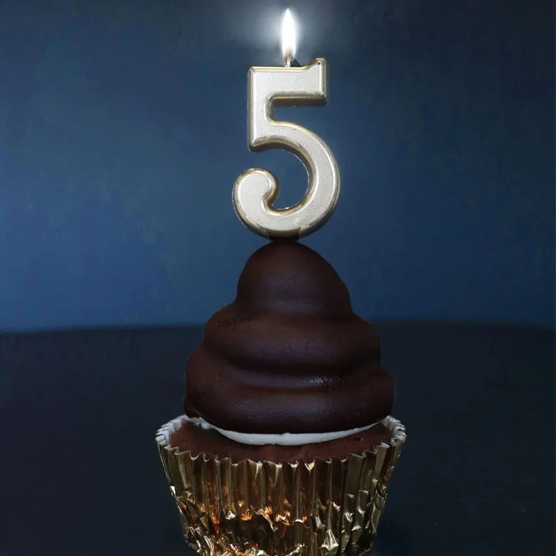 Bougie anniversaire dorée chiffre 5 Patisdécor