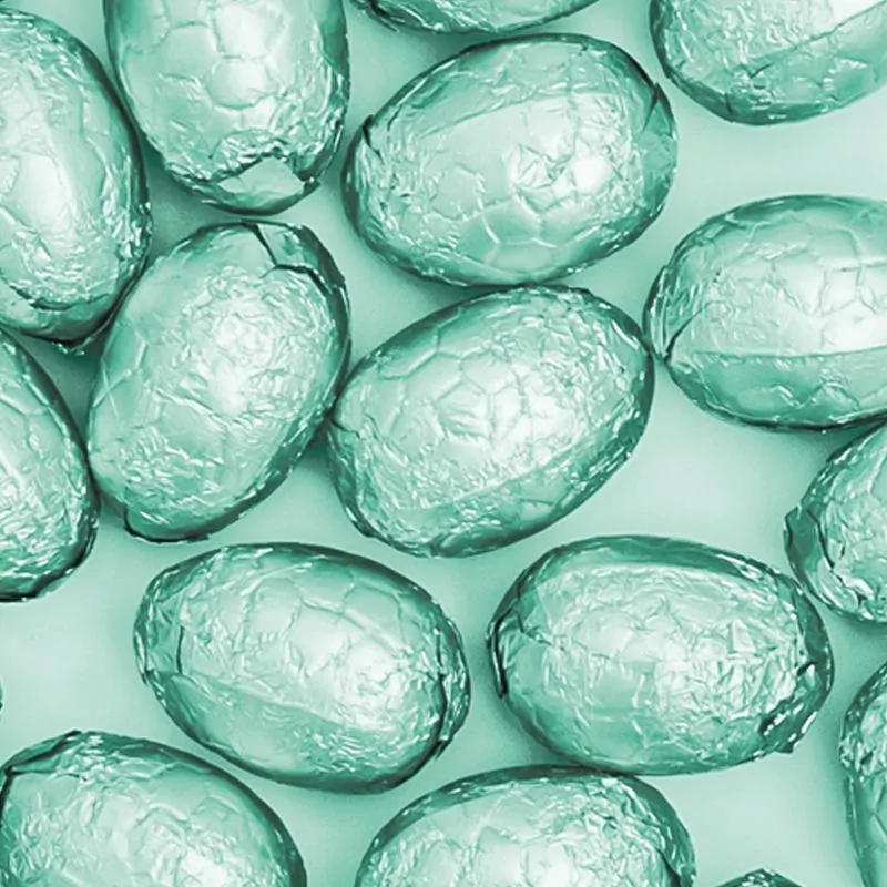 Carrés alu vert pastel pour bonbons et chocolats (x50)