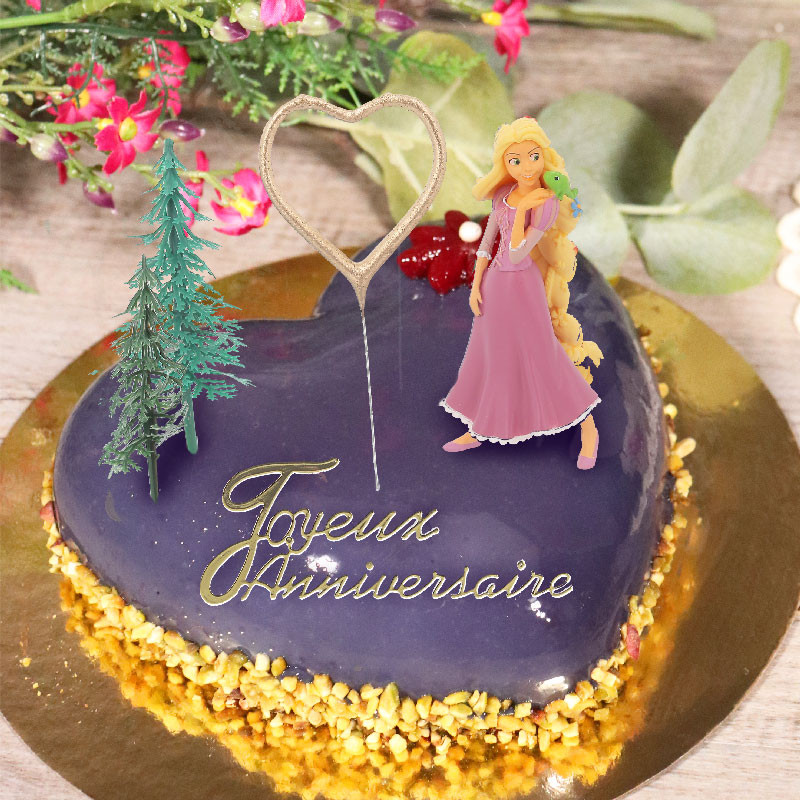 Gâteau La Reine des Neiges en pâte à sucre, gâteau thème princesse Disney -  Super Gâteaux