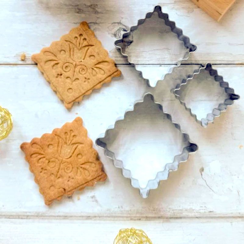 Emporte-pièces Petit biscuit carrés assortis inox (x3) Patisse