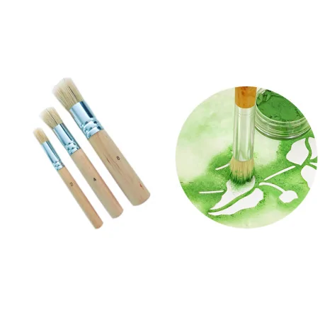 3 pinceaux de décoration...