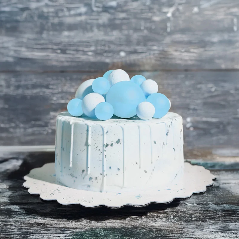 Décors à piquer de 12 boules bleues ambiance