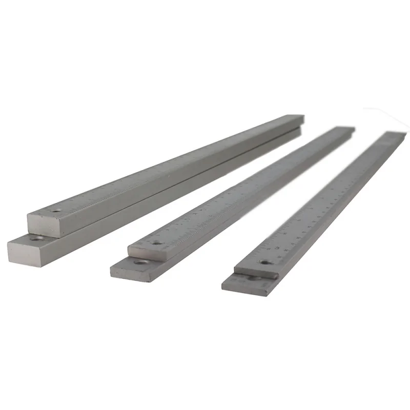 6 règles à niveler en aluminium 40cm