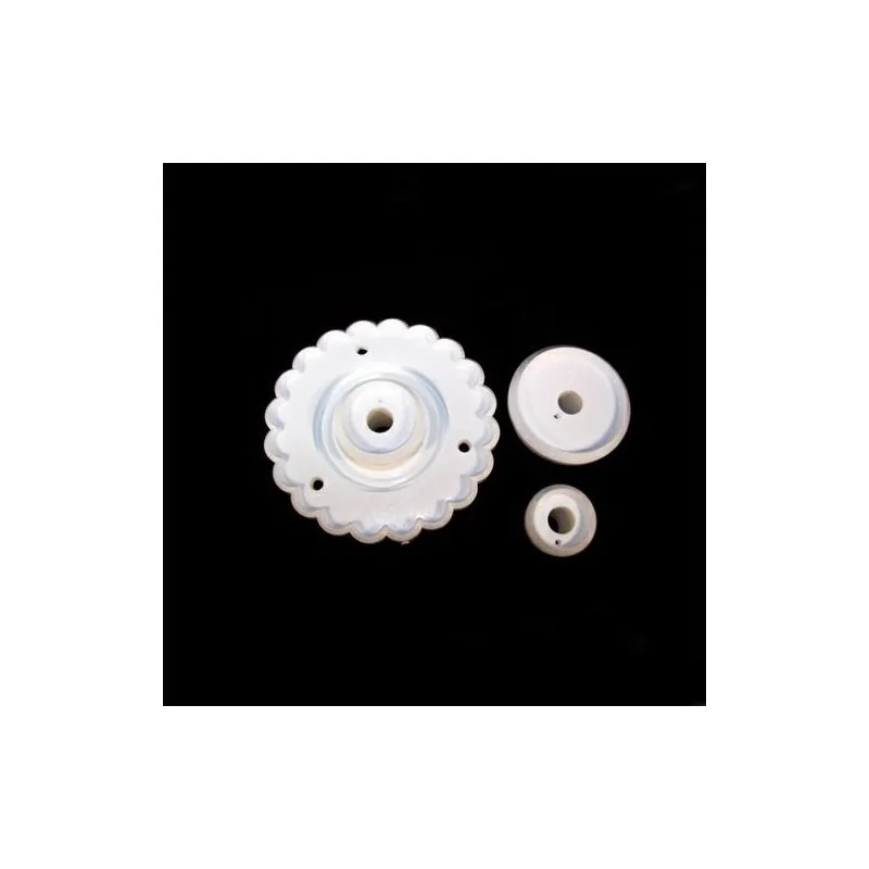 Découpoir broderie anglaise