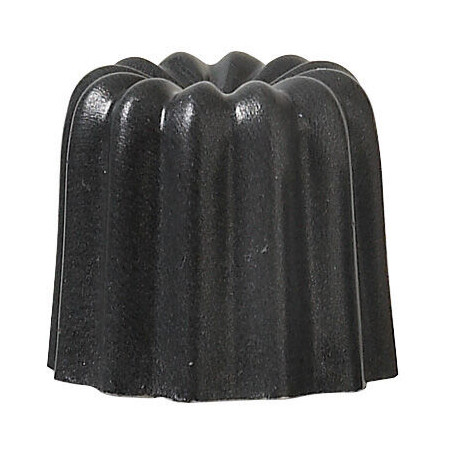 6 moules à cannelés...