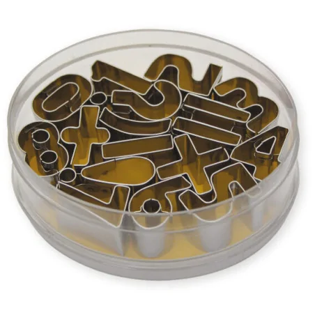 boîte de 16 découpoirs inox...