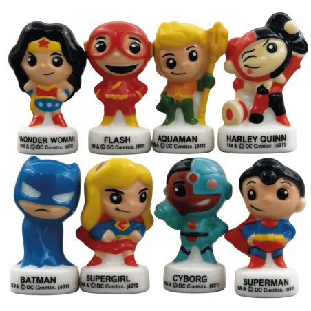 Lot de 10 fèves thème "DC...