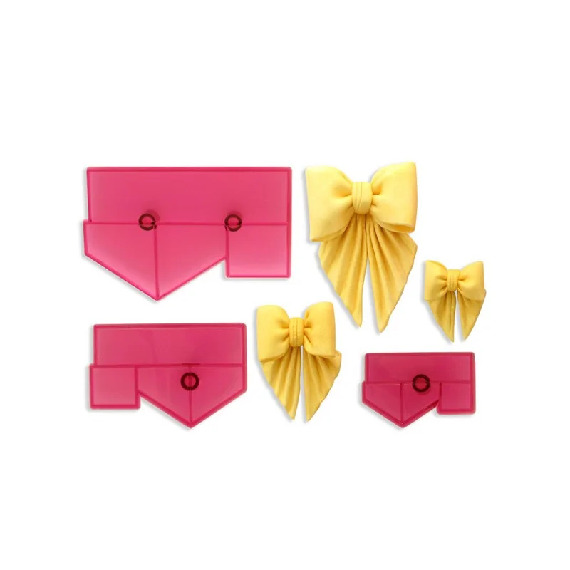 Découpoirs noeuds drapés assortis (Série de 3)