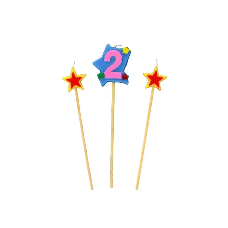 Bougies chiffre 2 et étoiles Gatodéco