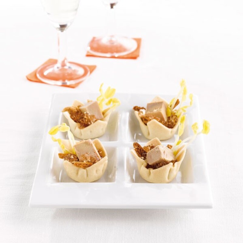 226 Amuse Bouche Apero Pate Feuilletee Assortis A Garnir Cerf Dellier